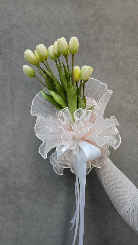 Luxe Tulip in Pearl Organza